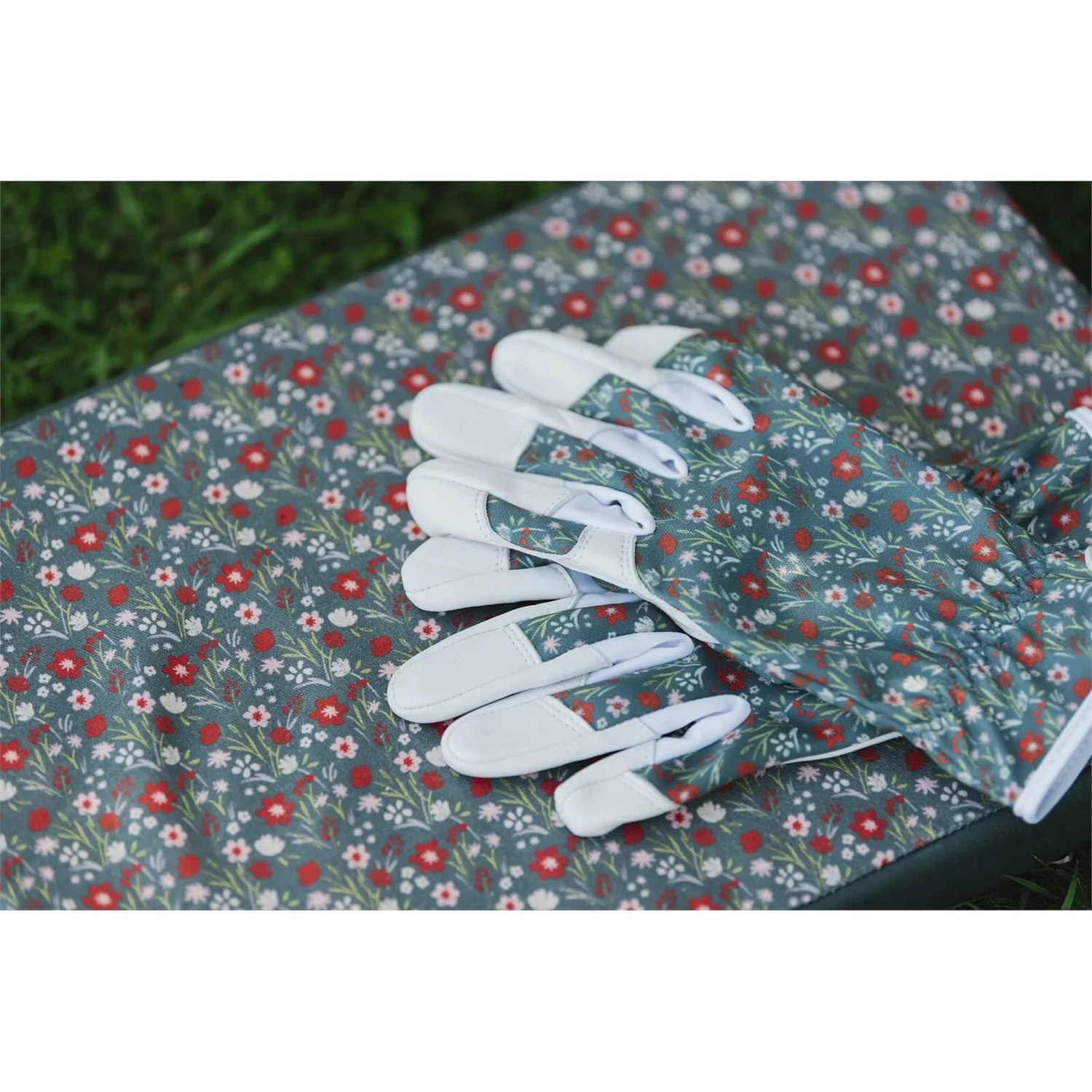 Westland Premium Leather Gloves Flower - Medium 5 Westland Premium Leather Gloves Flower - Medium - Image 3