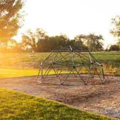 Lifetime Climbing Geodome - Earthtone 21 Lifetime Climbing Geodome - Earthtone -Lifetime Sales 12836448 1744833204196206