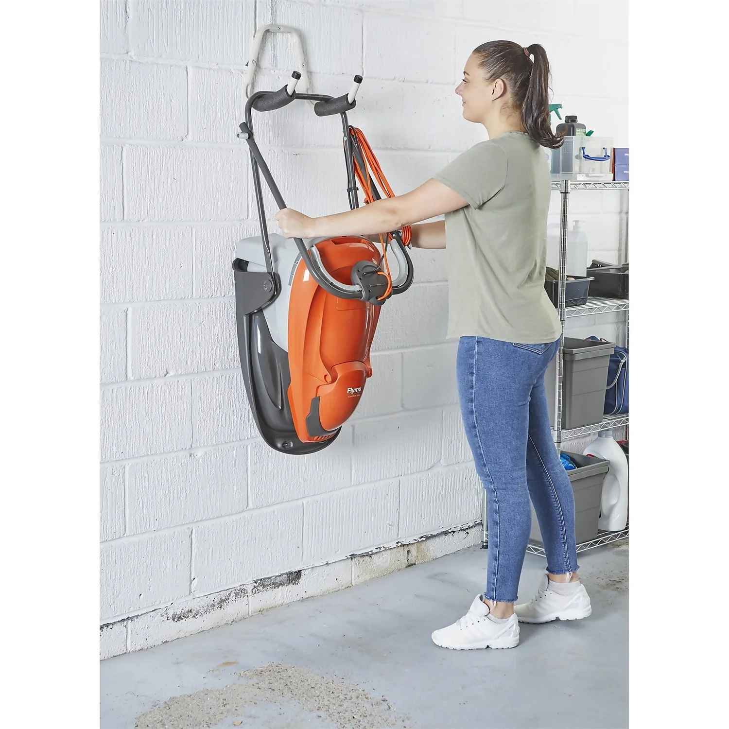 Flymo 1700W EasiGlide Electric Hover Lawn Mower - 30cm 5 Flymo 1700W EasiGlide Electric Hover Lawn Mower - 30cm - Image 3