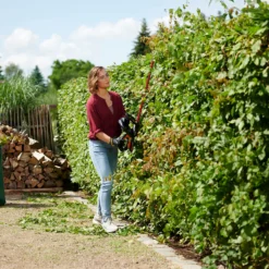 Worx WG260E.5 20V 2.0Ah Cordless Hedge Trimmer - 61cm -Lifetime Sales 13326412 7754900646480652