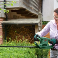 Bosch EasyHedgeCut 45-16 Hedge Trimmer -Lifetime Sales 13496927 2034931200060101