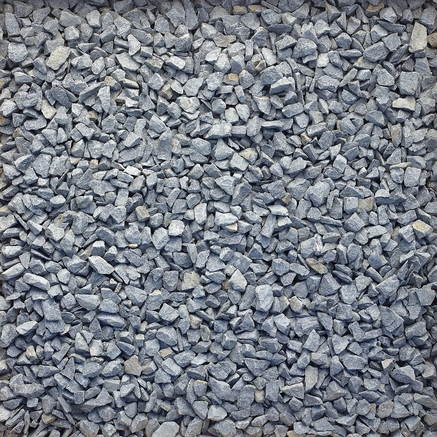 Stylish Stone Midnight Grey Stone Chippings Bulk Bag - 750kg 5 Stylish Stone Midnight Grey Stone Chippings Bulk Bag - 750kg - Image 3